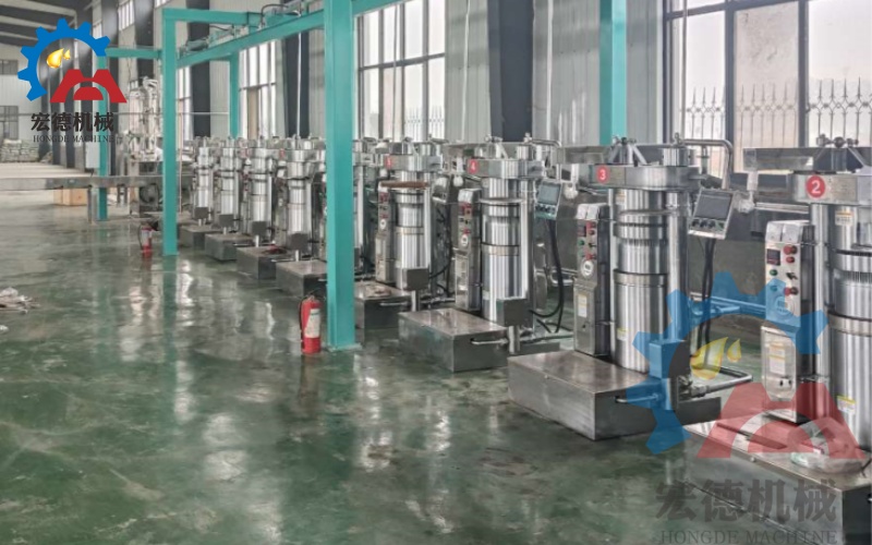 冷榨法制取牡丹籽油，液壓榨油機(jī)出油質(zhì)量高營(yíng)養(yǎng)好